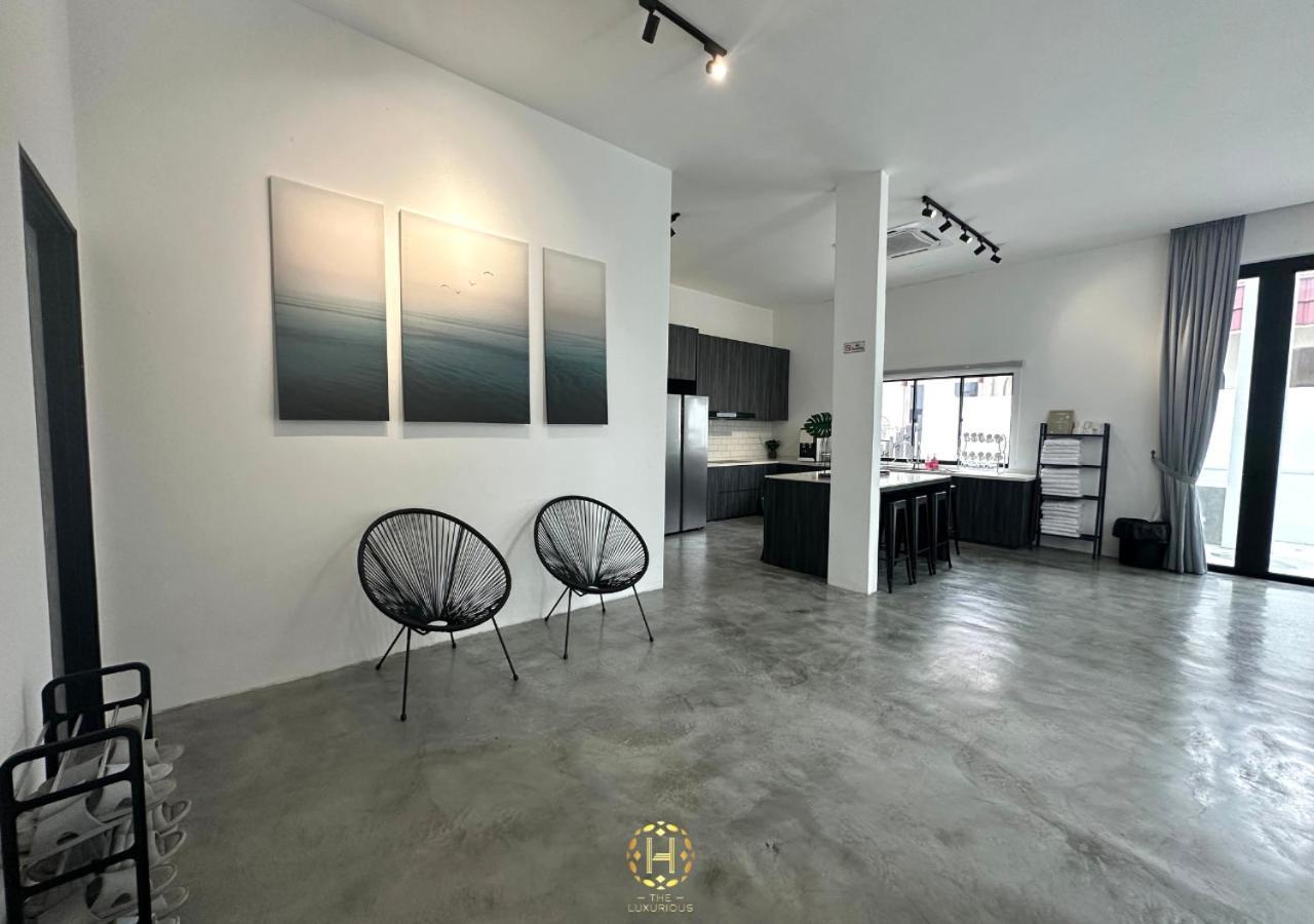 The Luxurious 27, Johor Bahru Villa Екстериор снимка
