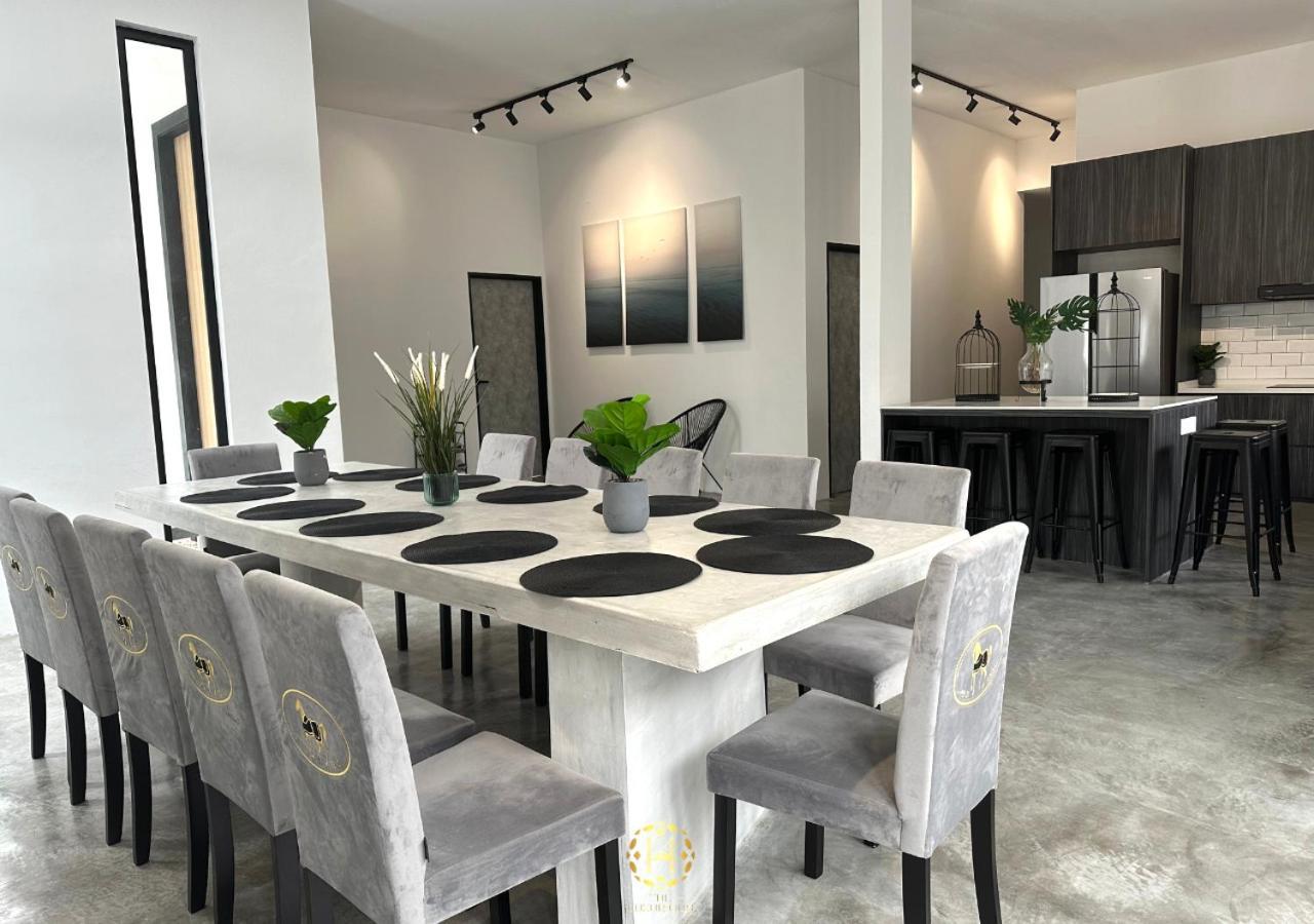 The Luxurious 27, Johor Bahru Villa Екстериор снимка