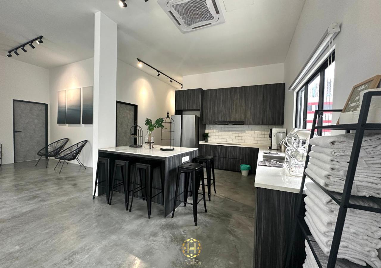 The Luxurious 27, Johor Bahru Villa Екстериор снимка