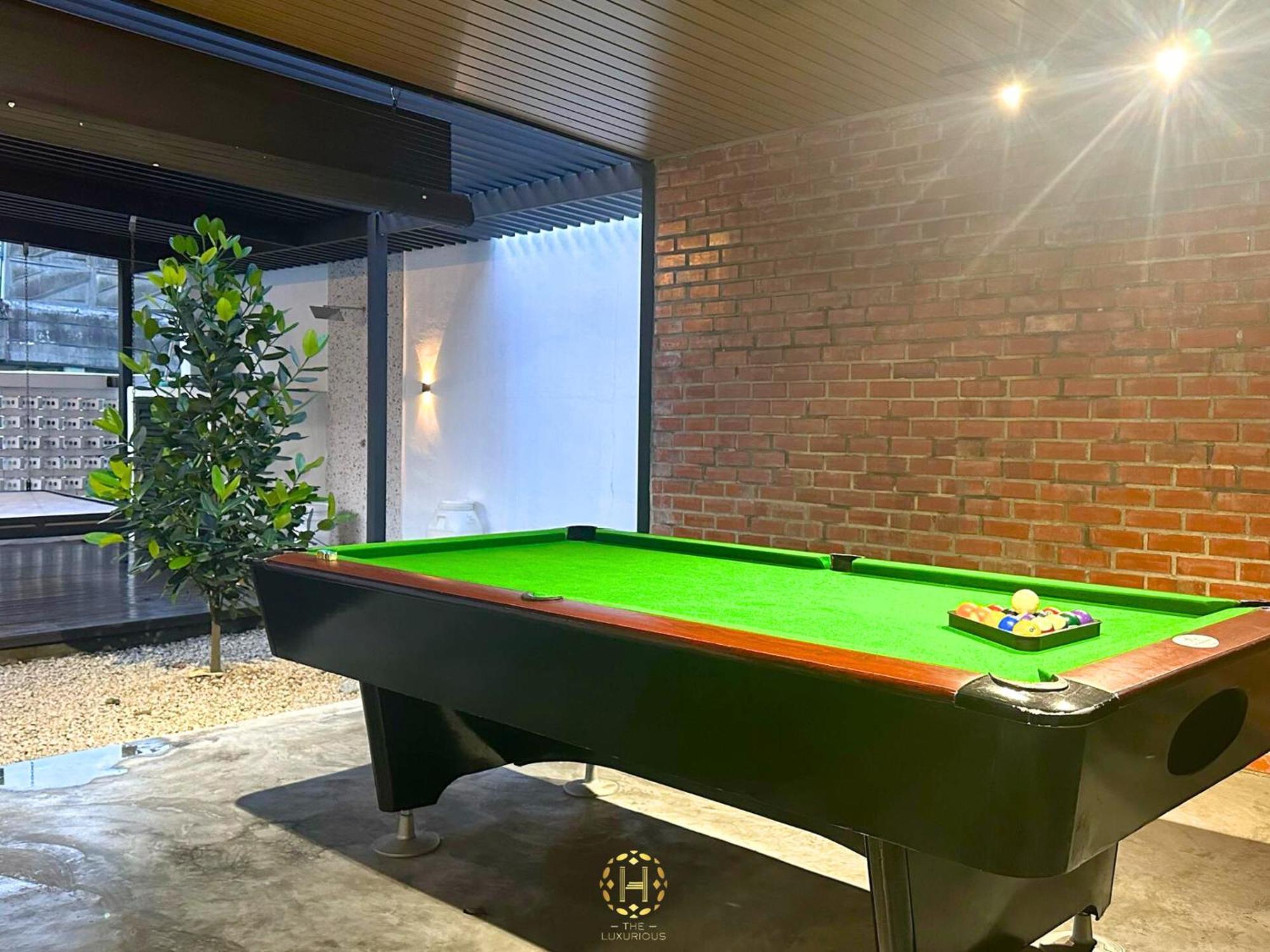 The Luxurious 27, Johor Bahru Villa Екстериор снимка