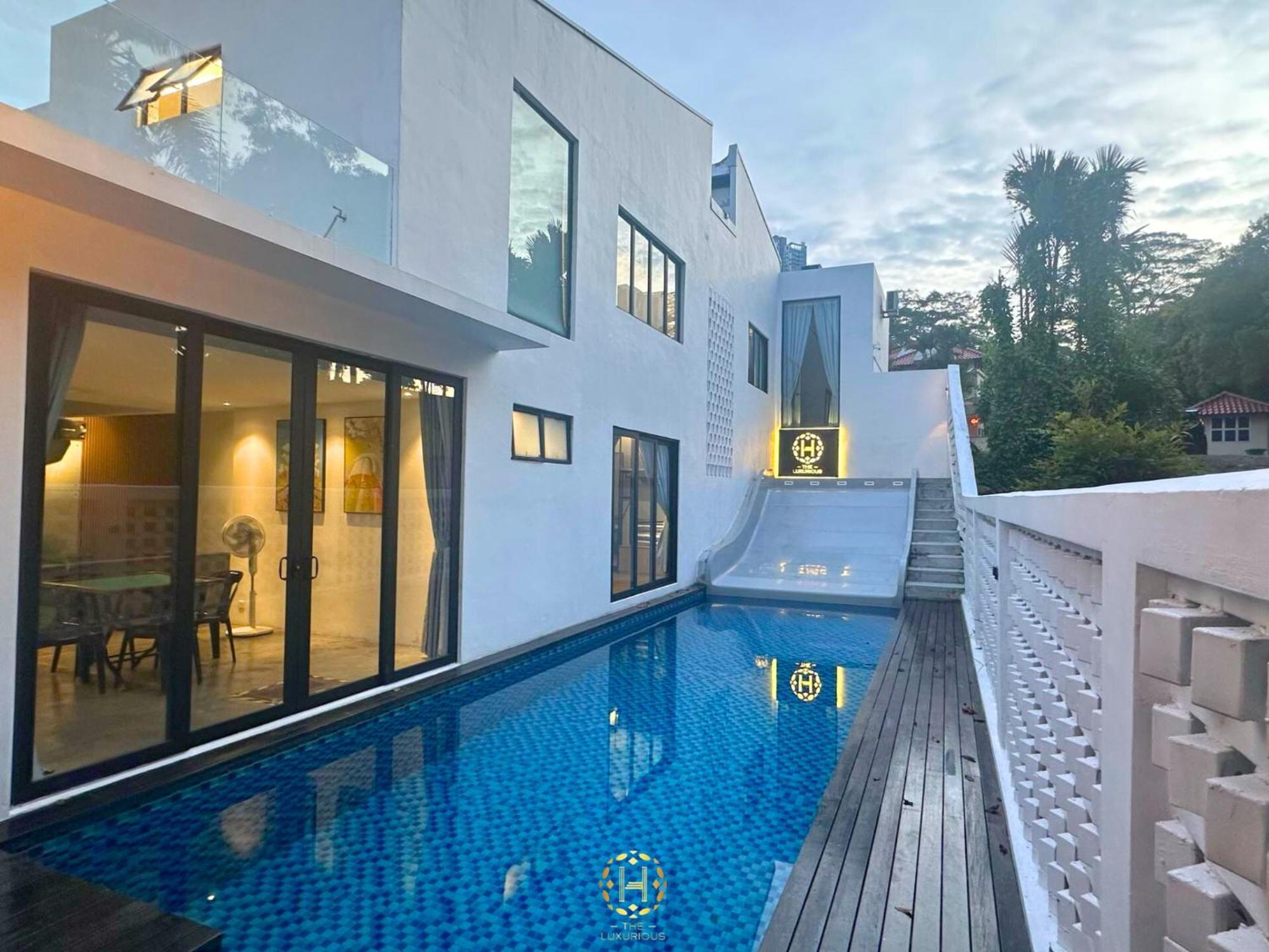 The Luxurious 27, Johor Bahru Villa Екстериор снимка